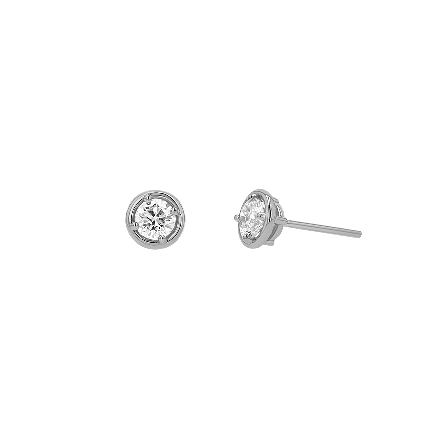 Round Diamond Stud Earrings