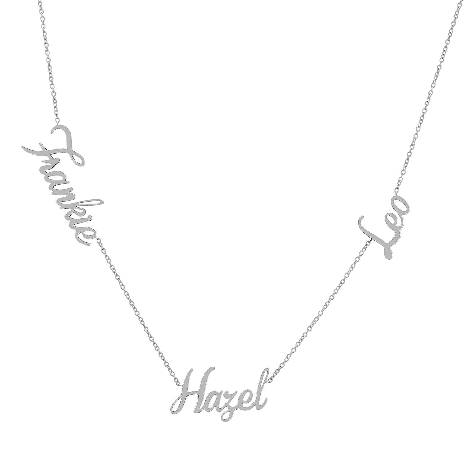 Trois Name Necklace