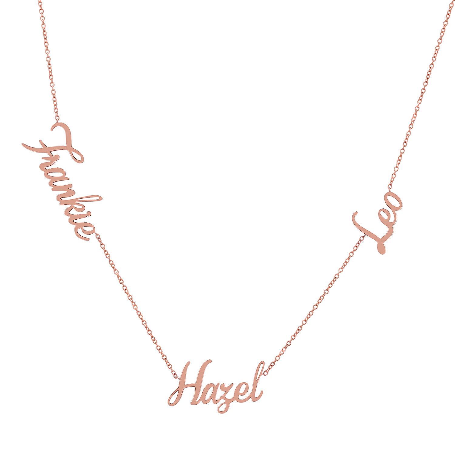 Trois Name Necklace